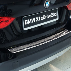EDELSTAHL LADEKANTENSCHUTZ FÜR BMW X1 E84 AB BJ. 2009-2012
